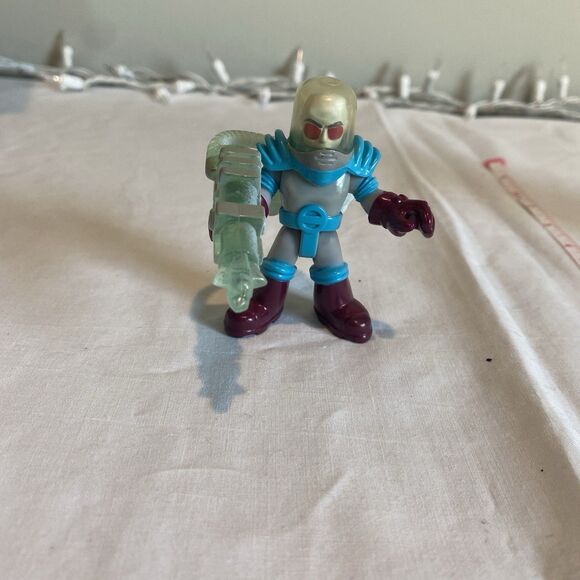 Fisher Price Imaginext DC SuperFriends Mr.Freeze And Ice Chamber Cage Trap Box - Picture 13 of 14